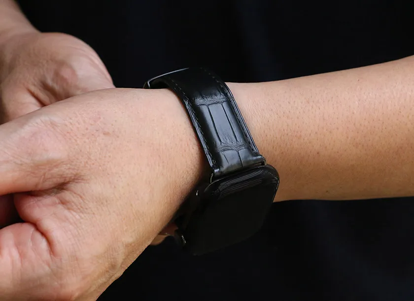 KUROCURRANTからアリゲーターレザーのApple Watchバンド登場 画像3
